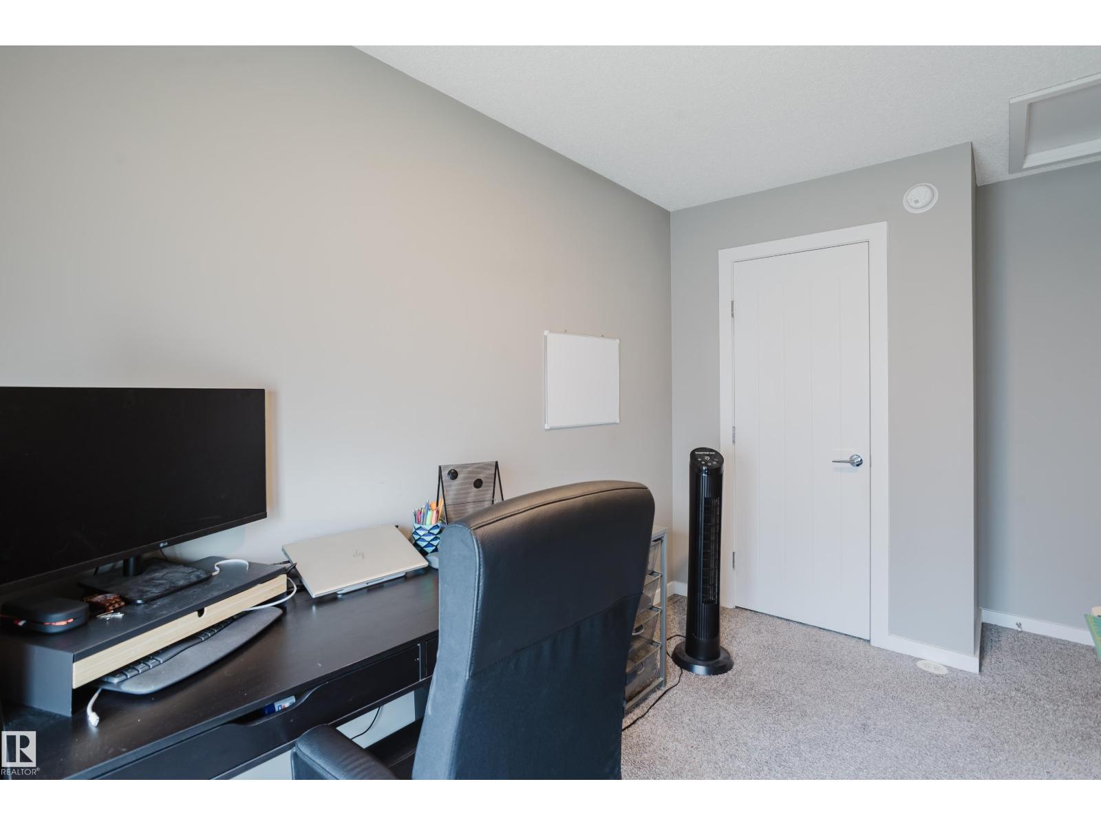 #28 2215 24 ST NW - 32