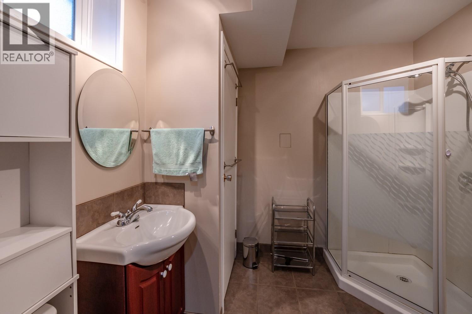 7 Birch Court - 40