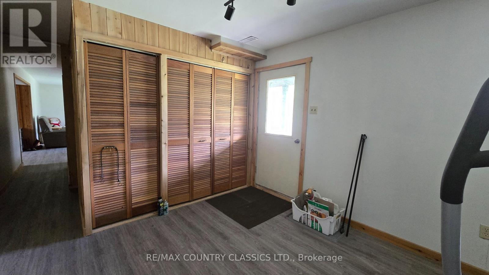 2445 OLD HASTINGS ROAD - 28