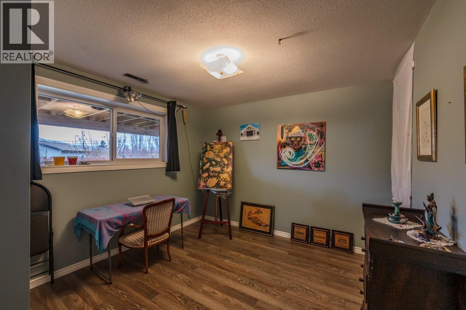 7 Birch Court - 42