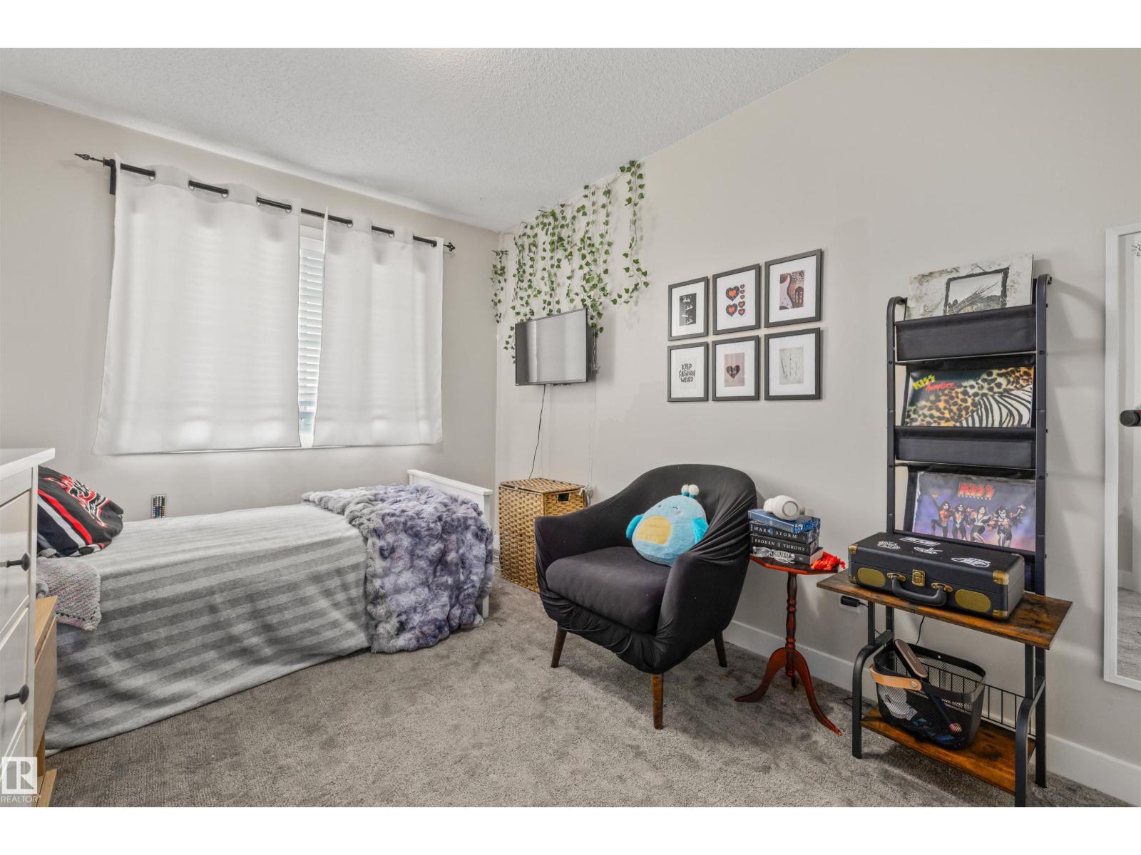70 WOODBRIDGE LI - 20