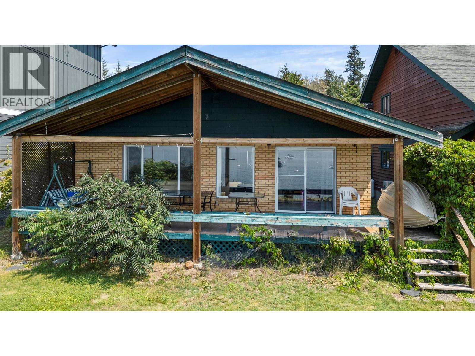 #2 6868 Squilax Anglemont Road - 4