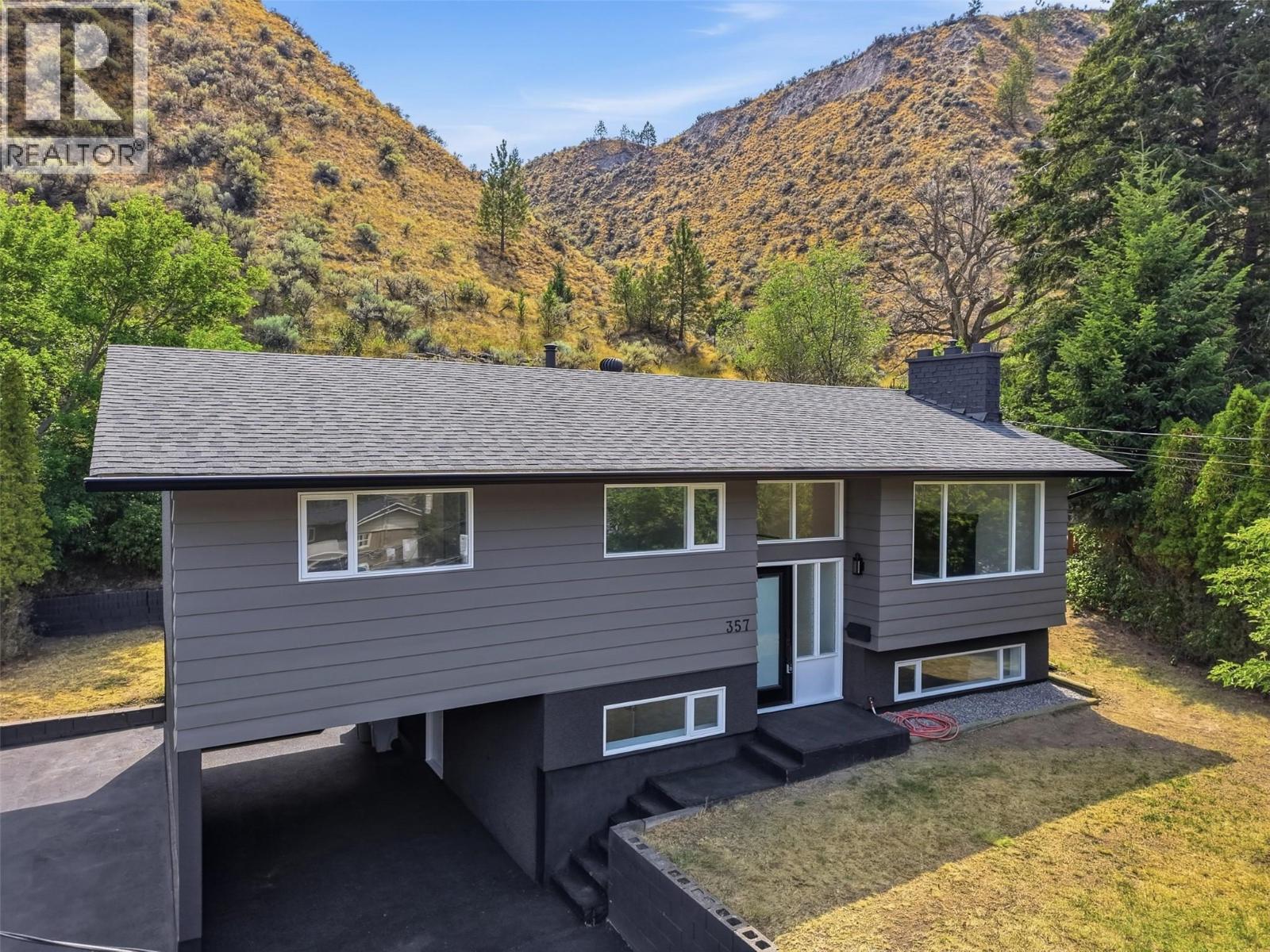 357 MACADAM Road - 3