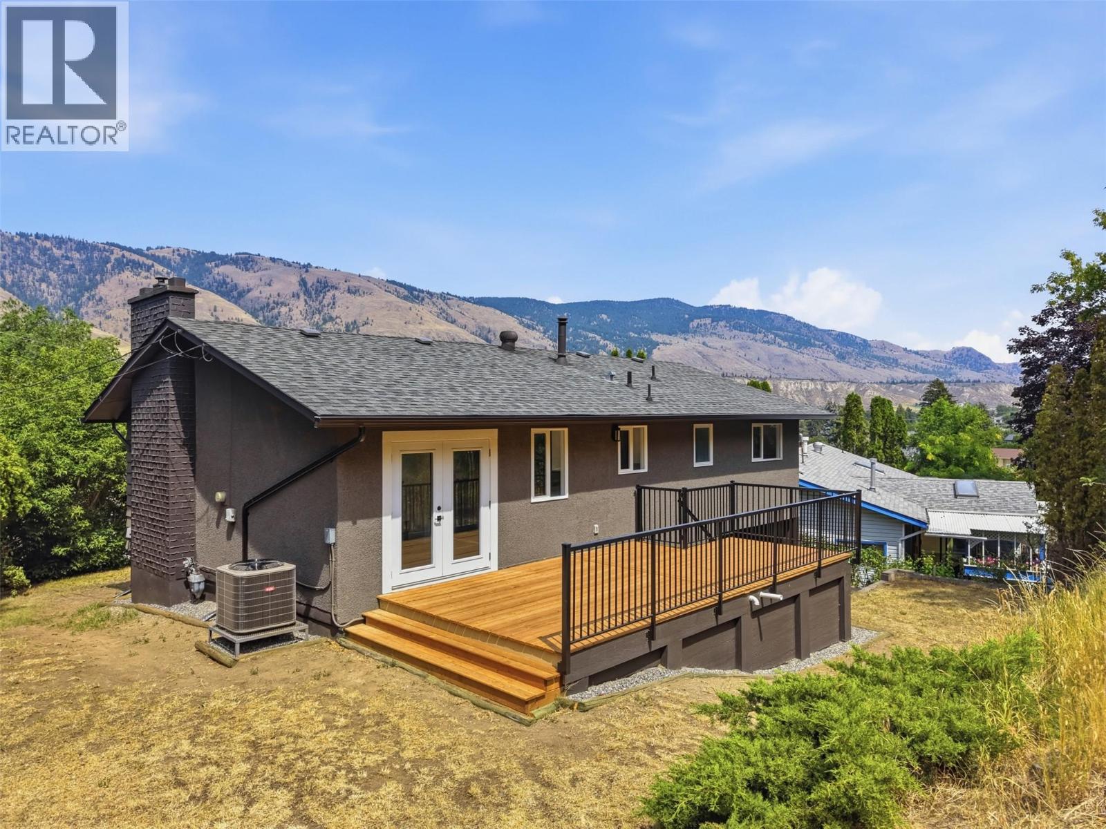 357 MACADAM Road - 45