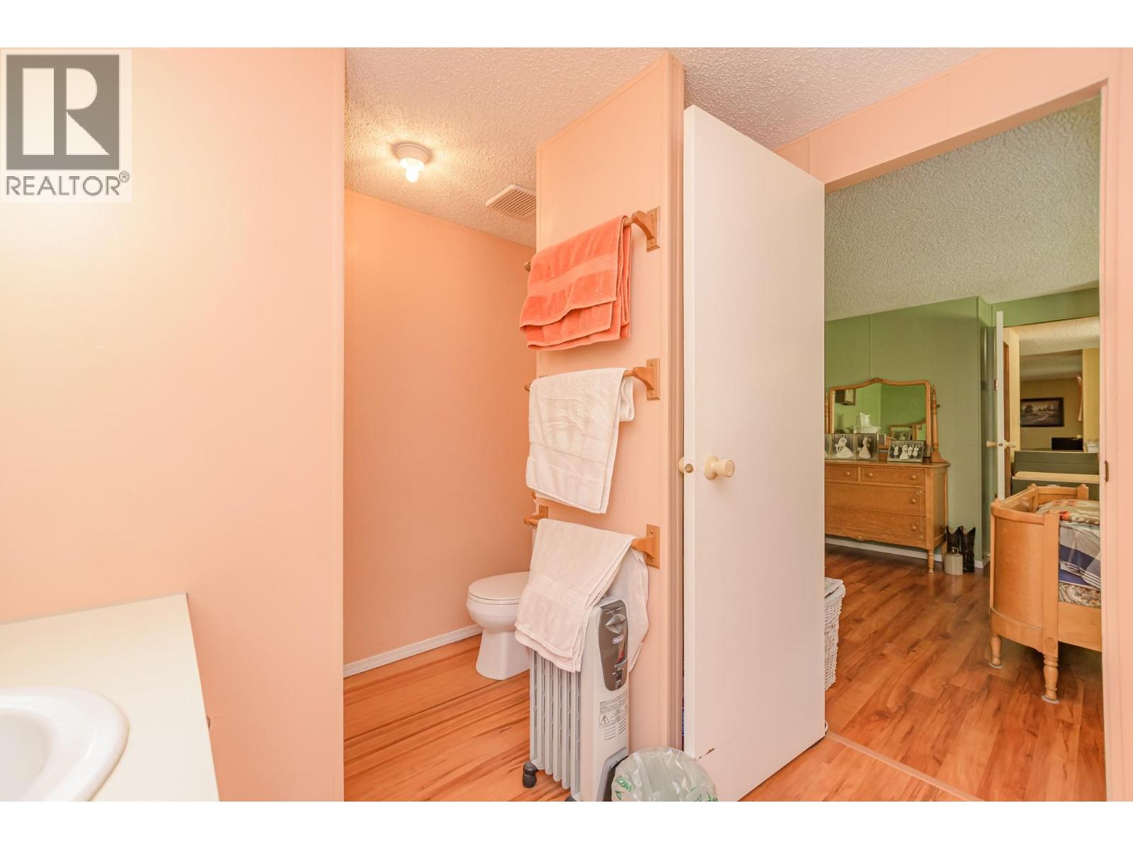 10 Old Sicamous Road - 24