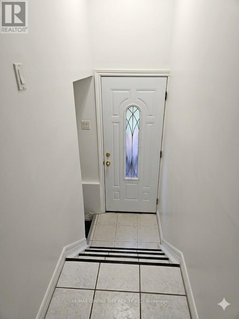 486 HALE STREET - 18