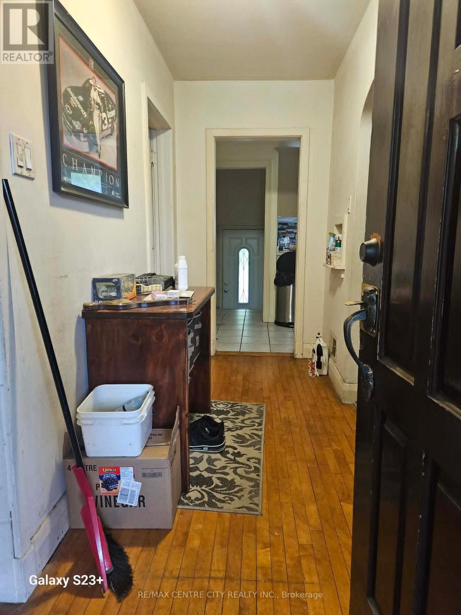 486 HALE STREET - 4