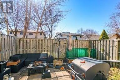 #17 711 OSGOODE DRIVE - 15