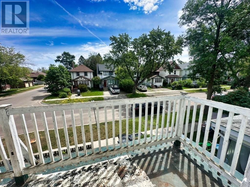 241 Syndicate Ave N - 24