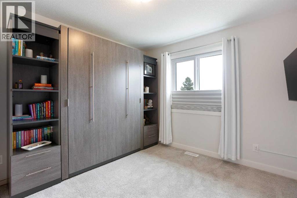 162 Greenbriar Way NW - 25