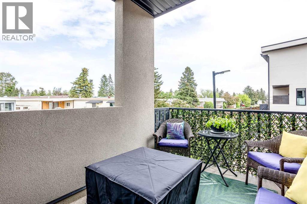 162 Greenbriar Way NW - 32