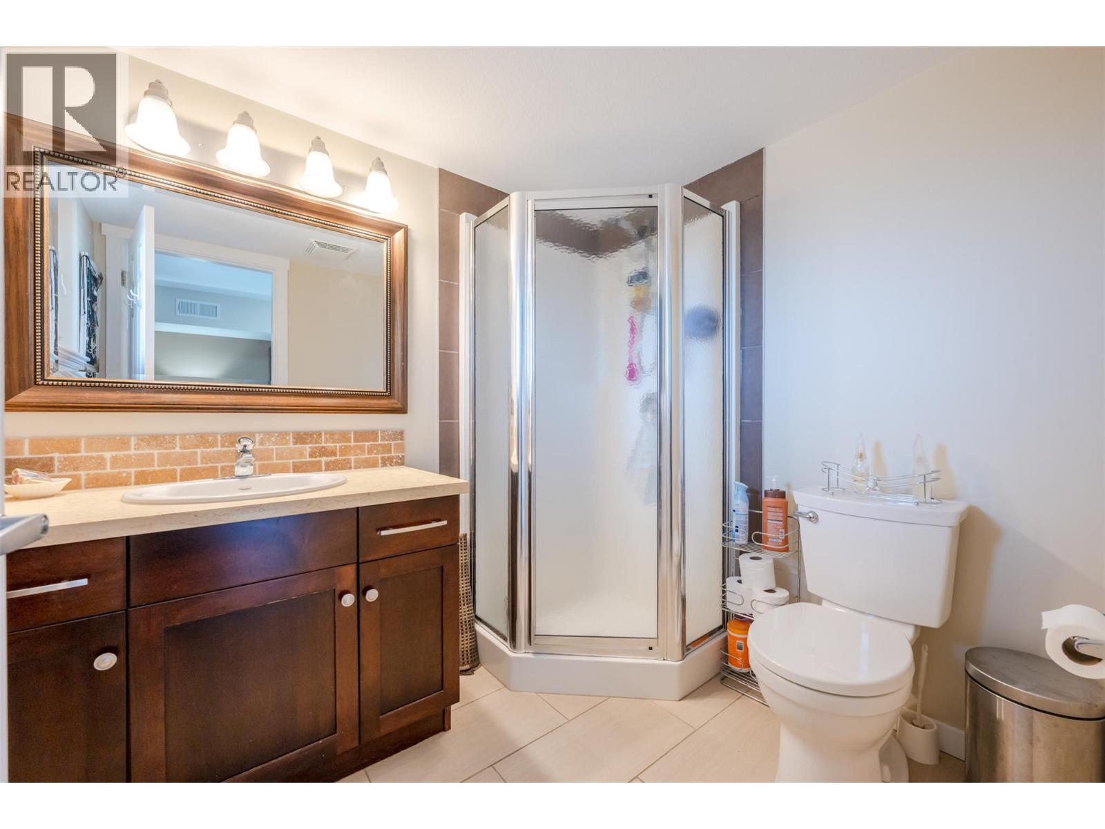 #114 4300 44TH Avenue - 31
