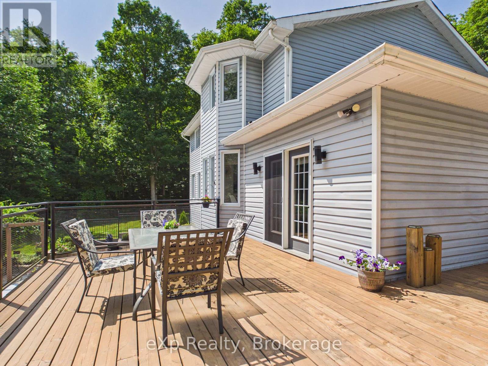 20 HIGHLAND CRESCENT - Image 38
