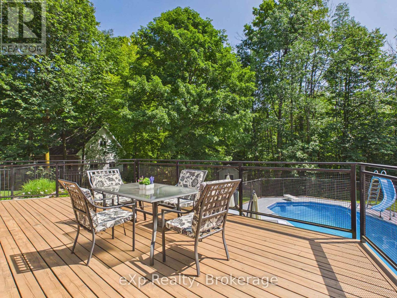20 HIGHLAND CRESCENT - Image 36