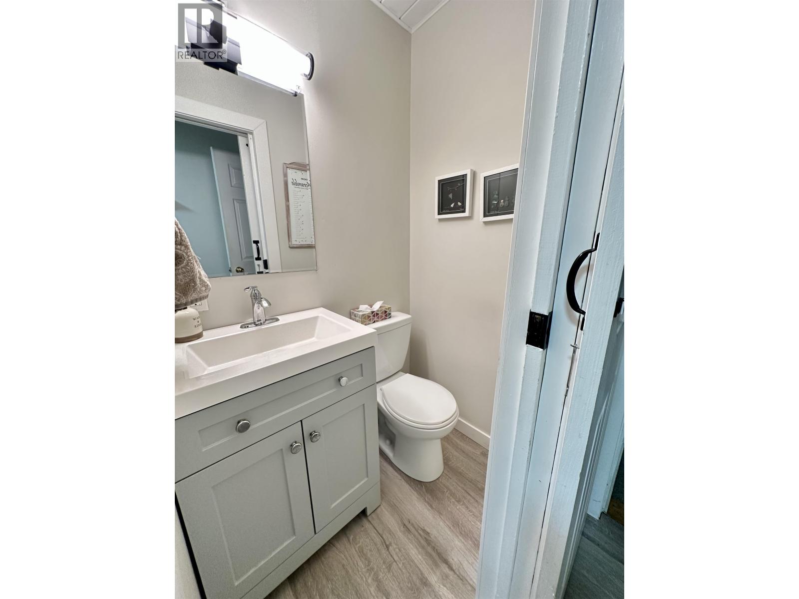 6283 GREEN LAKE NORTH ROAD - Image 25