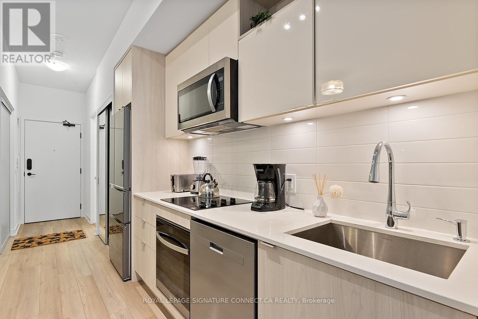 #103 60 PRINCESS STREET - 11