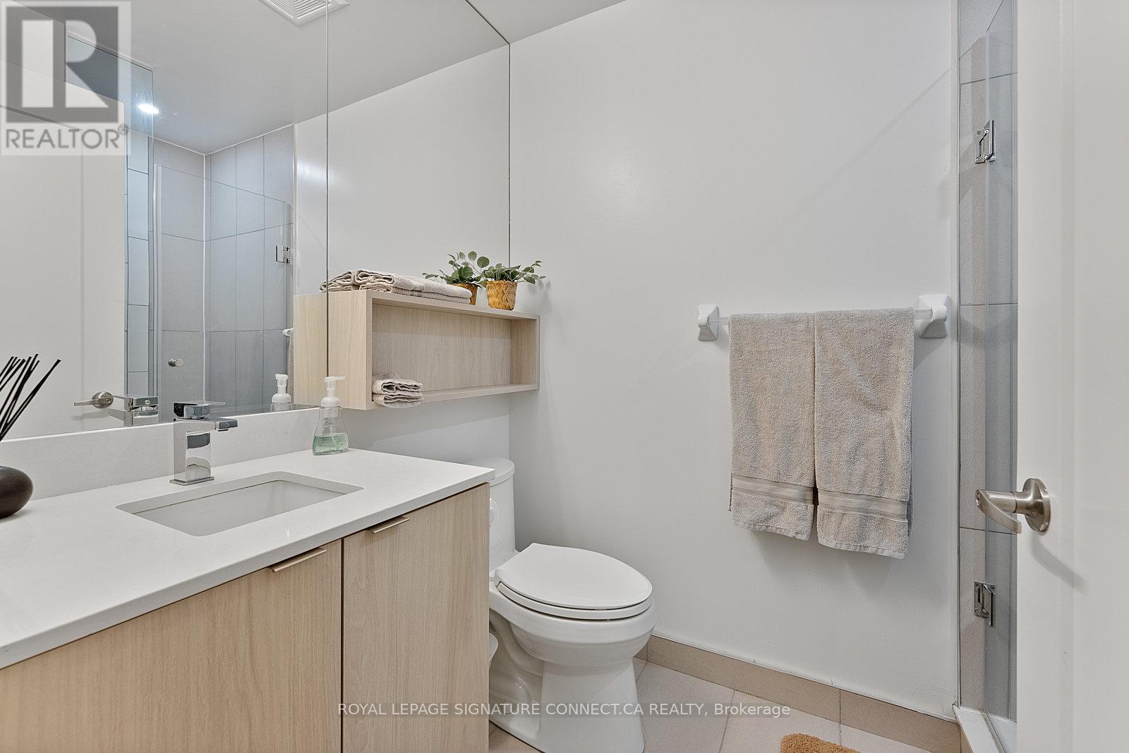 #103 60 PRINCESS STREET - 30
