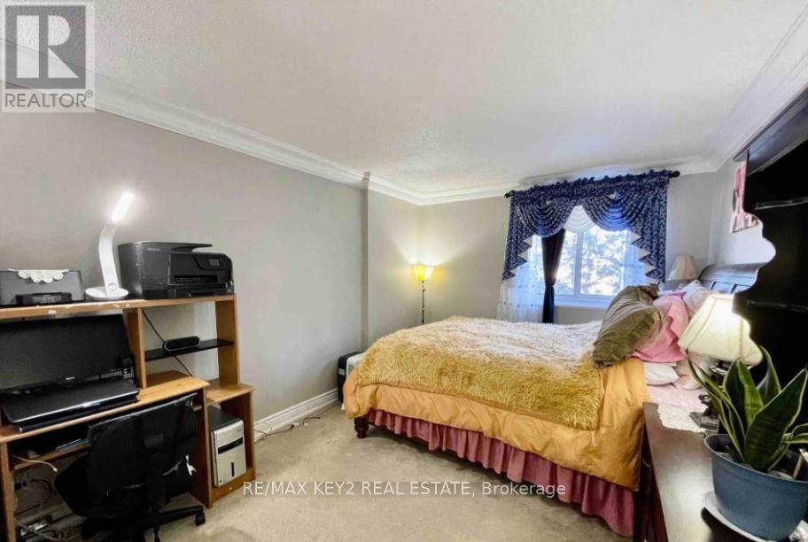 #88 140 LING ROAD - Image 17