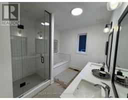 Bedroom 3 - 31 Private Mckay Drive, Oro Medonte, ON L9J1C4 Photo 10