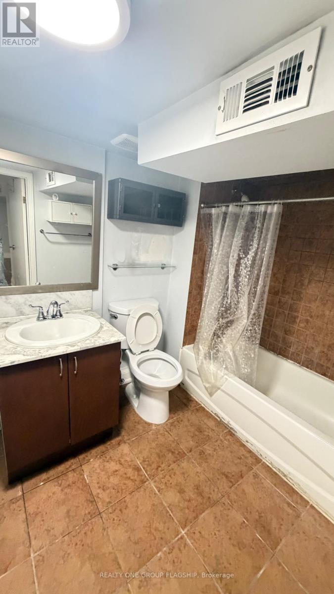567 ROGERS ROAD - 17