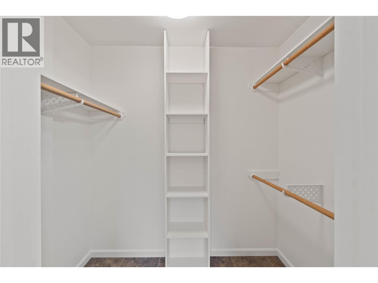 4247 Furiak Road - 29