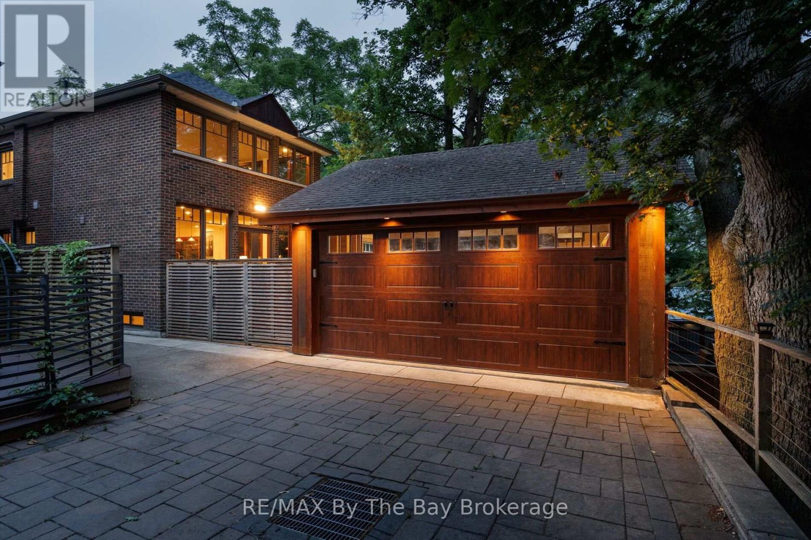 44 RAMBERT CRESCENT - 2