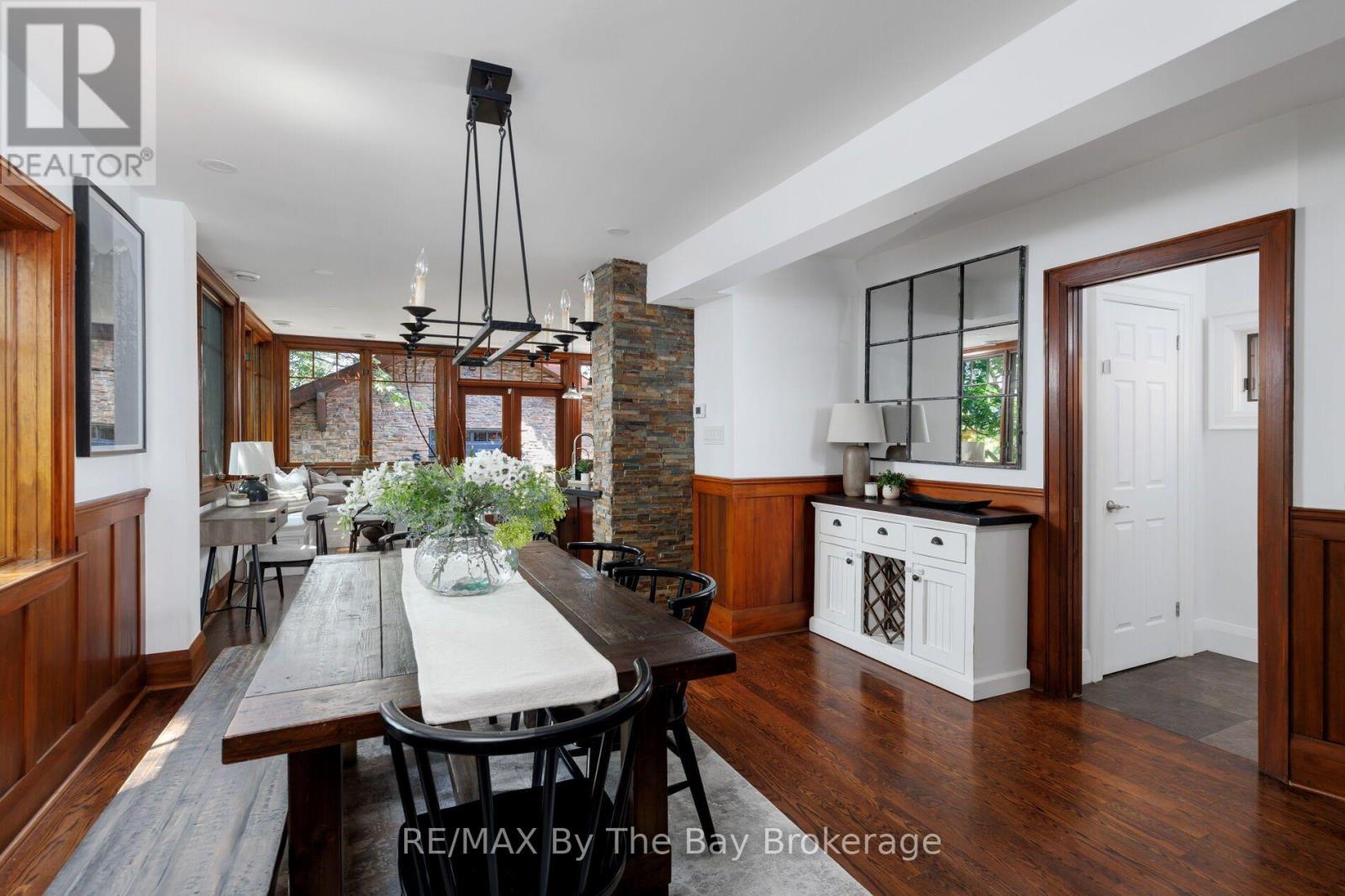 44 RAMBERT CRESCENT - 23