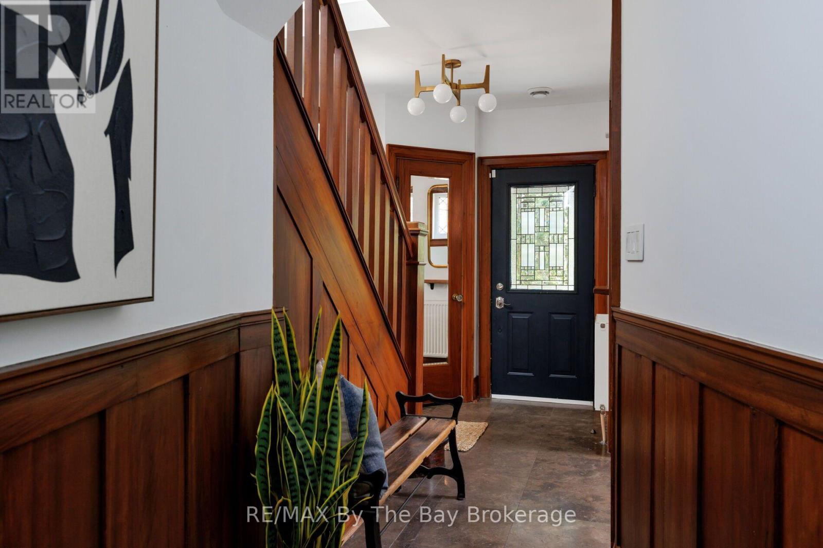 44 RAMBERT CRESCENT - 4