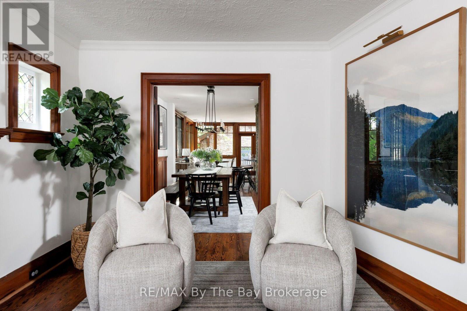 44 RAMBERT CRESCENT - 8