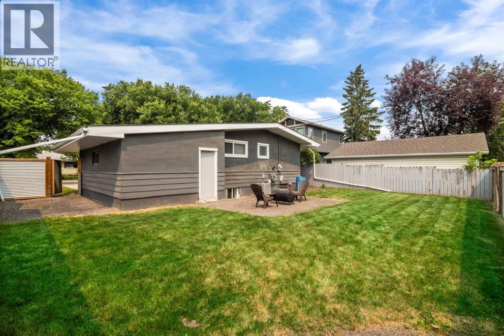38 Westwood Drive SW - 37
