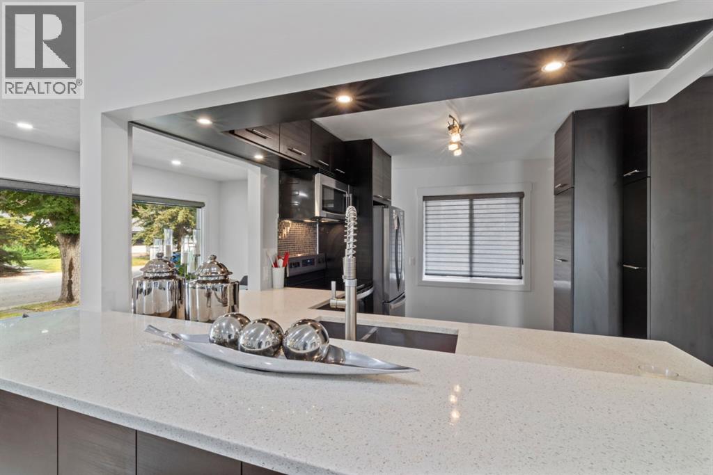 38 Westwood Drive SW - 8