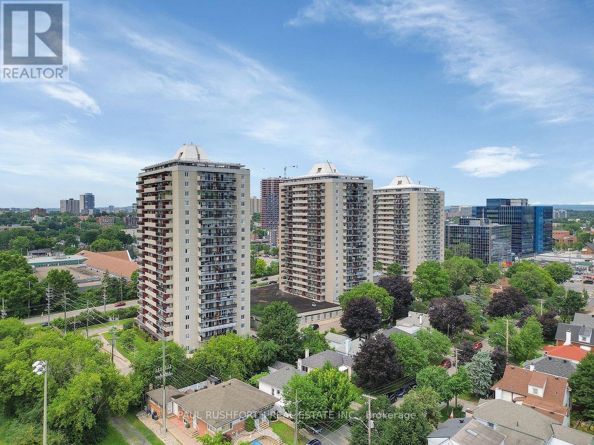 2 Bed, 1 Bath House for Sale in Ottawa – 1702 – 158 B MCARTHUR AVENUE, Ottawa – MLS# X13575910 - Image 7