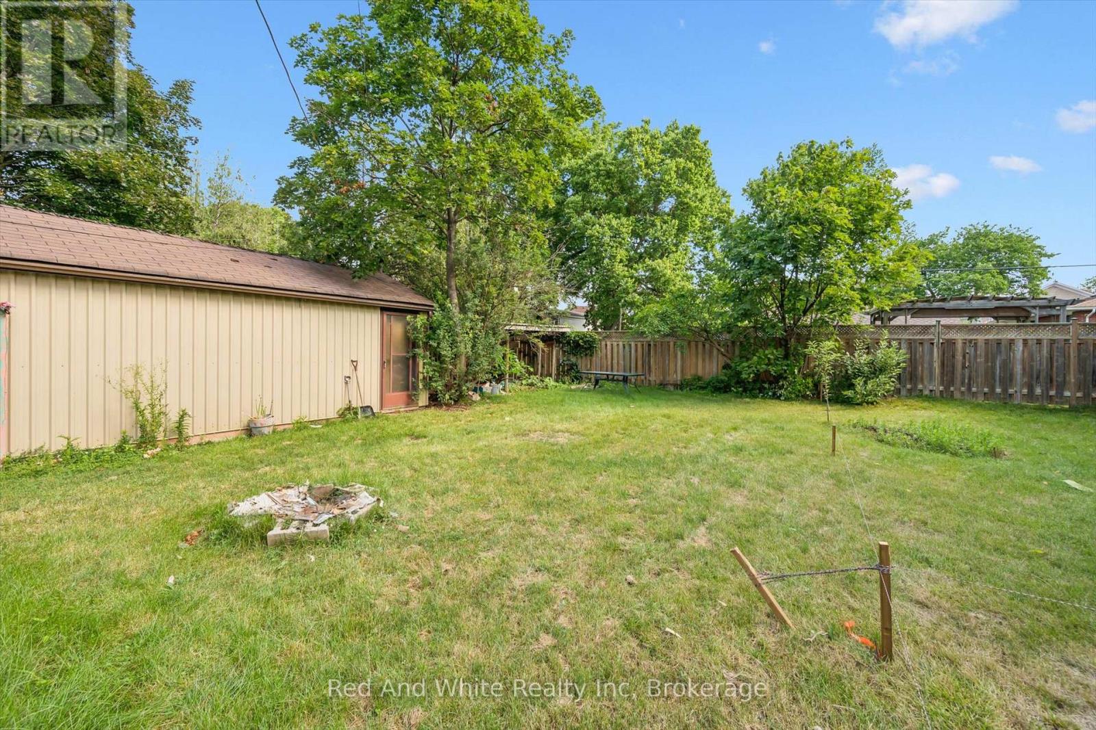 1267 HAMILTON STREET - 15