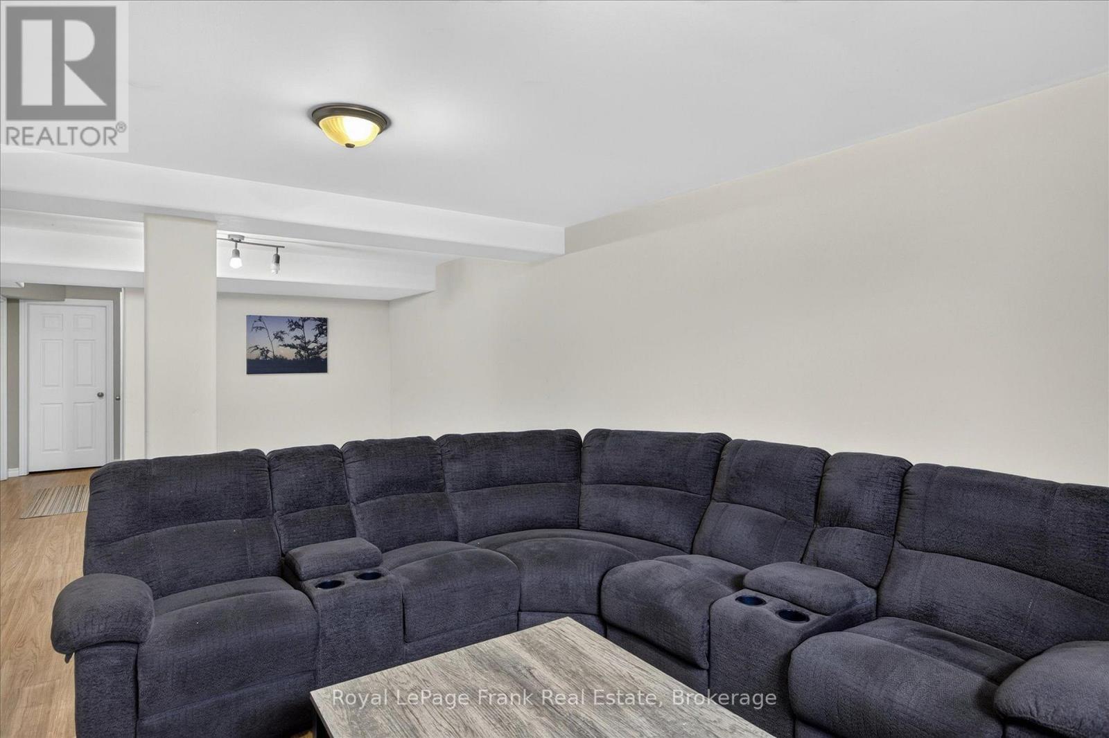 2305 MARSDALE DRIVE - Image 40
