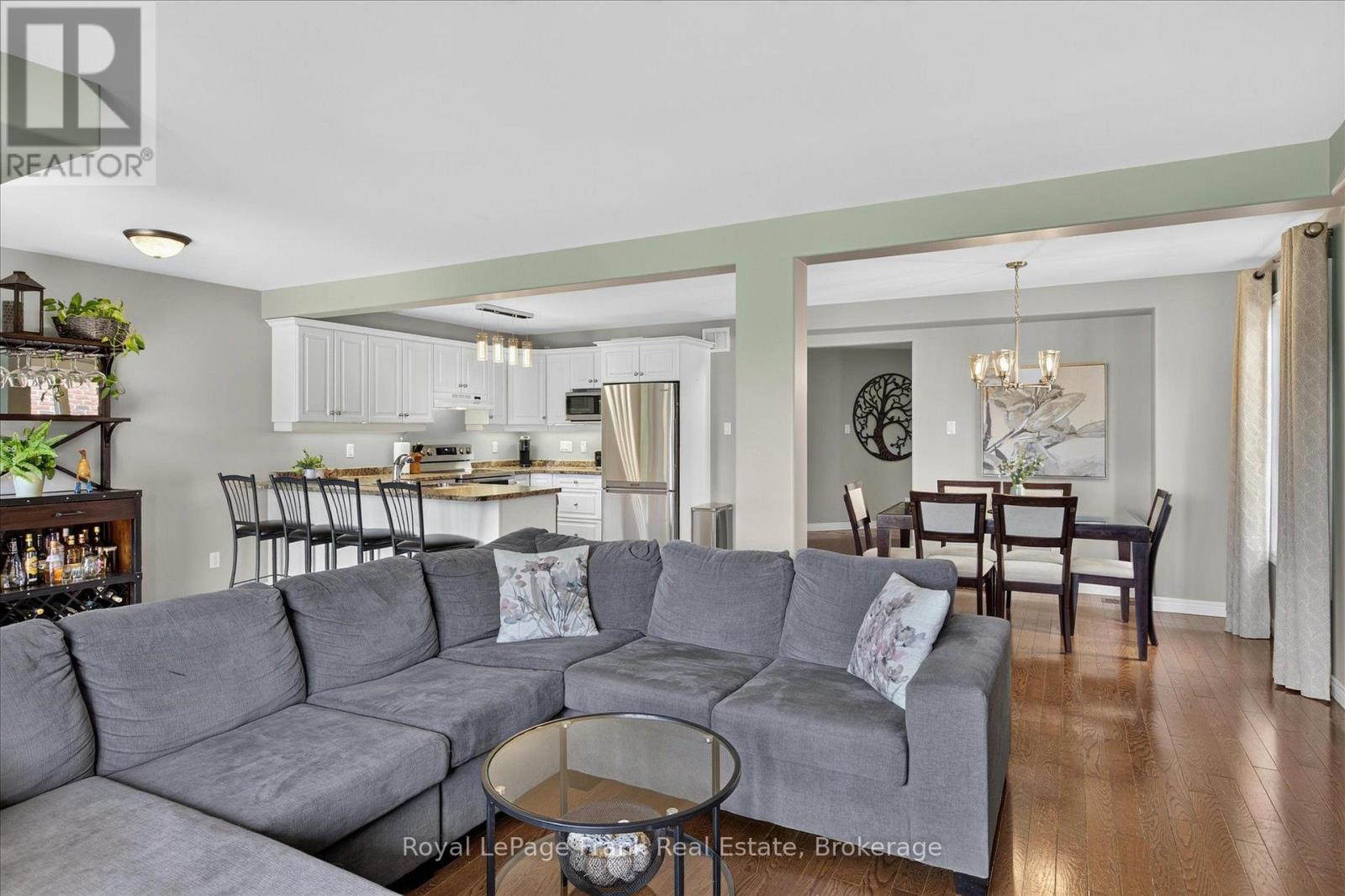 2305 MARSDALE DRIVE - Image 9