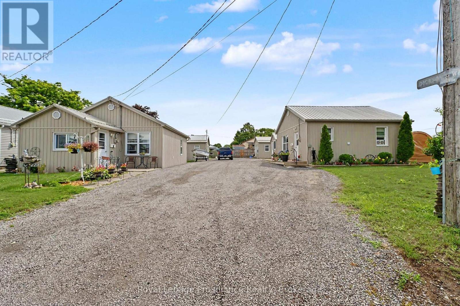 1, 1A, 3, & 3A RAMSAY AVENUE - 15