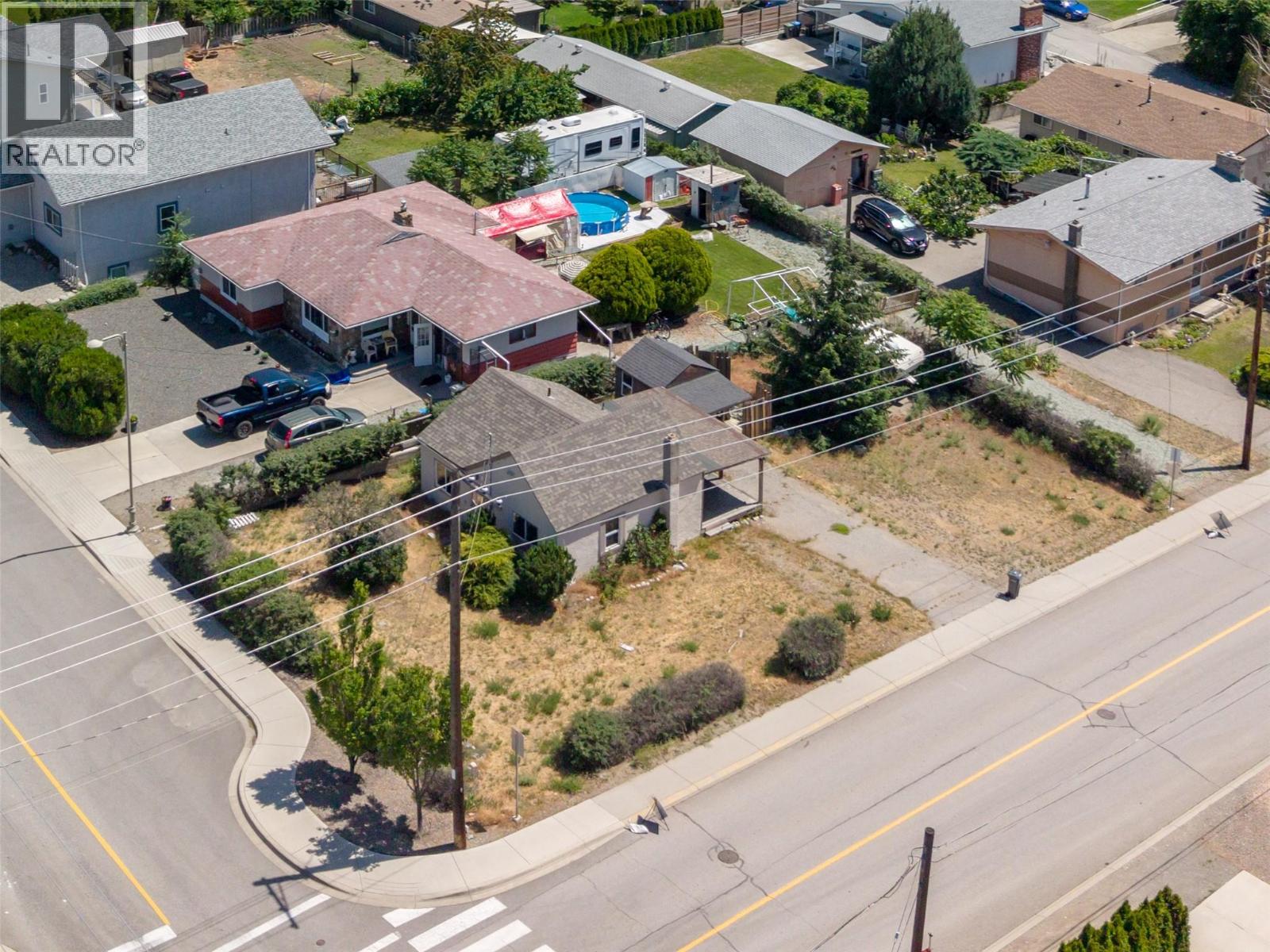 8709 74TH Avenue - 27