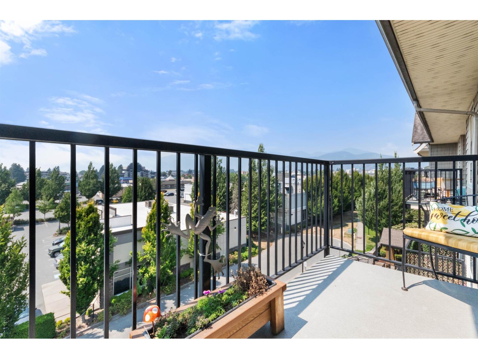 413 9000 BIRCH STREET, Chilliwack Downtown, Chilliwack