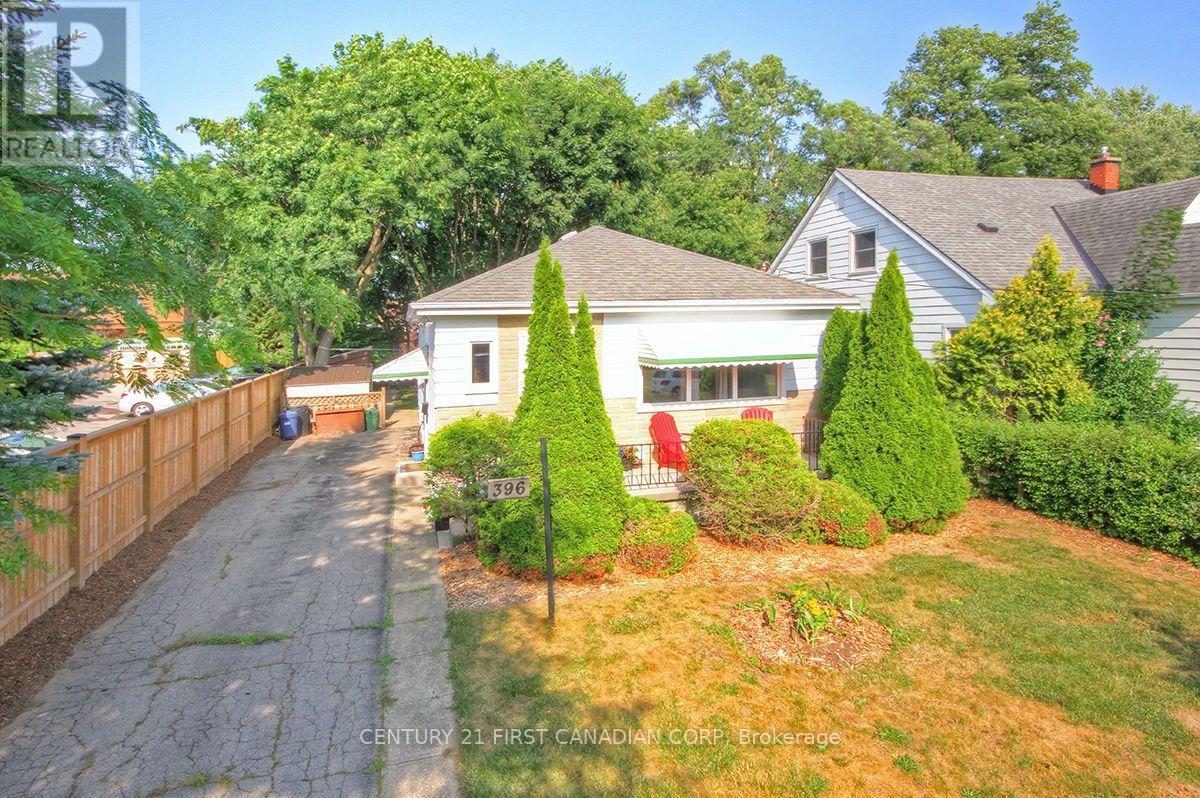 396 AVONDALE ROAD - 1