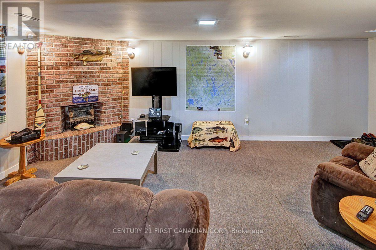 396 AVONDALE ROAD - 14
