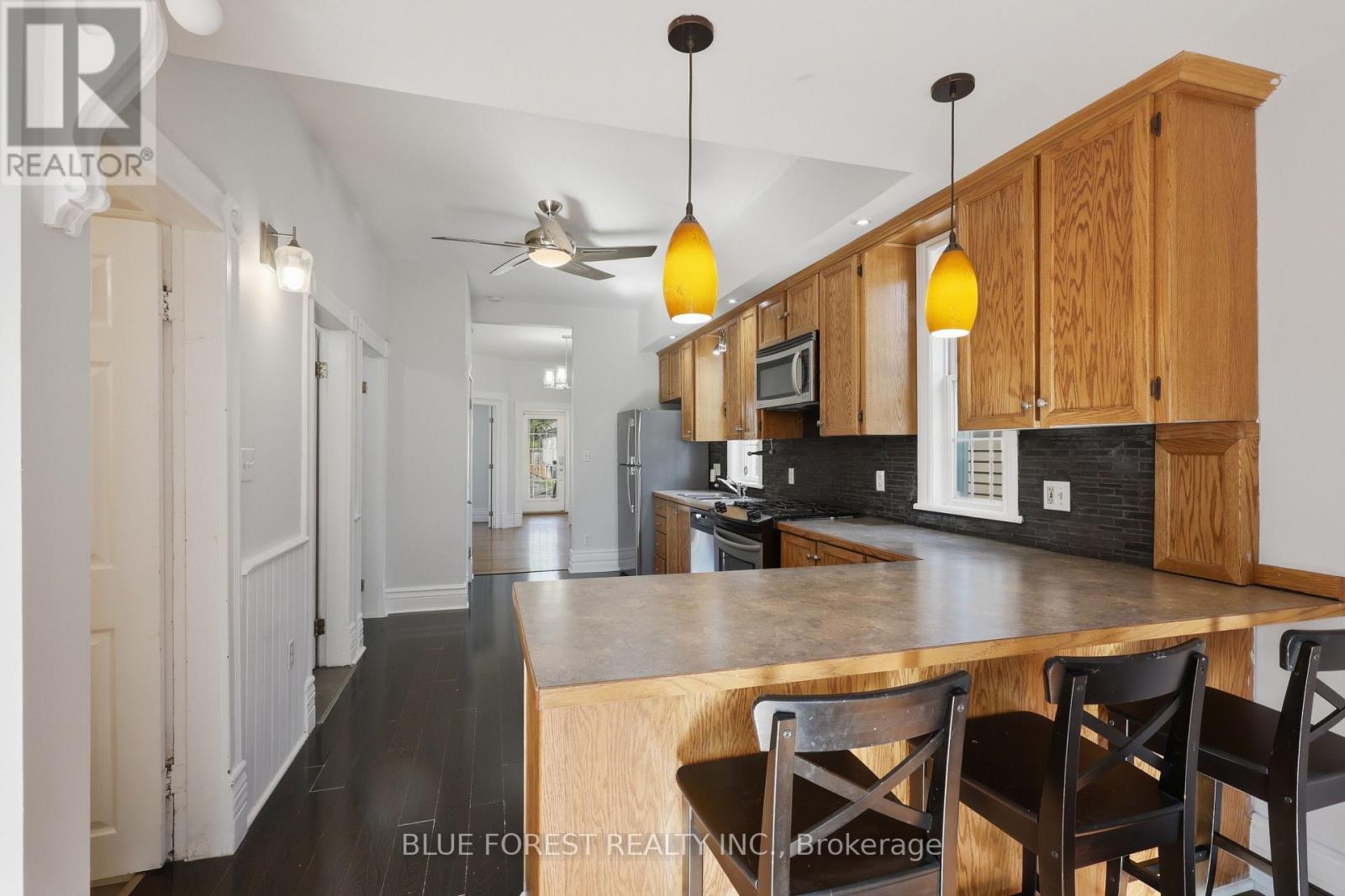 764 CURRY STREET - 10