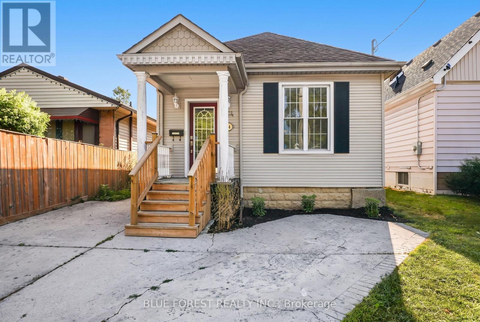 764 CURRY STREET - 2