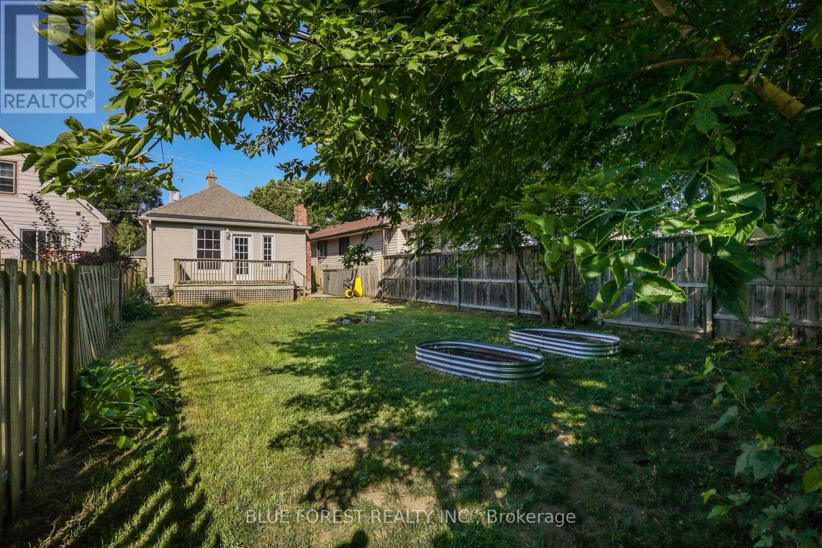 764 CURRY STREET - 26