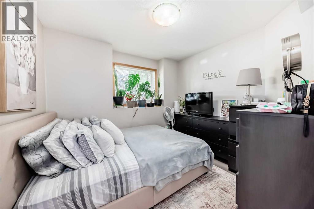 #106 140 Panatella Landing NW - 13