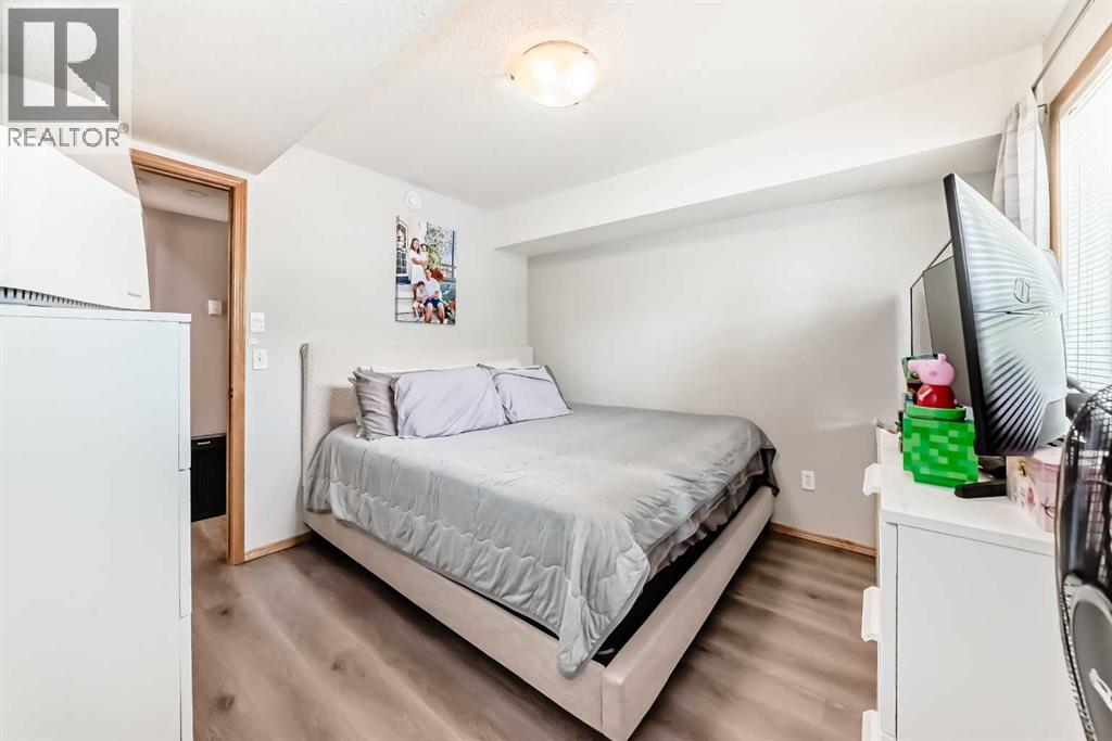 #106 140 Panatella Landing NW - 16