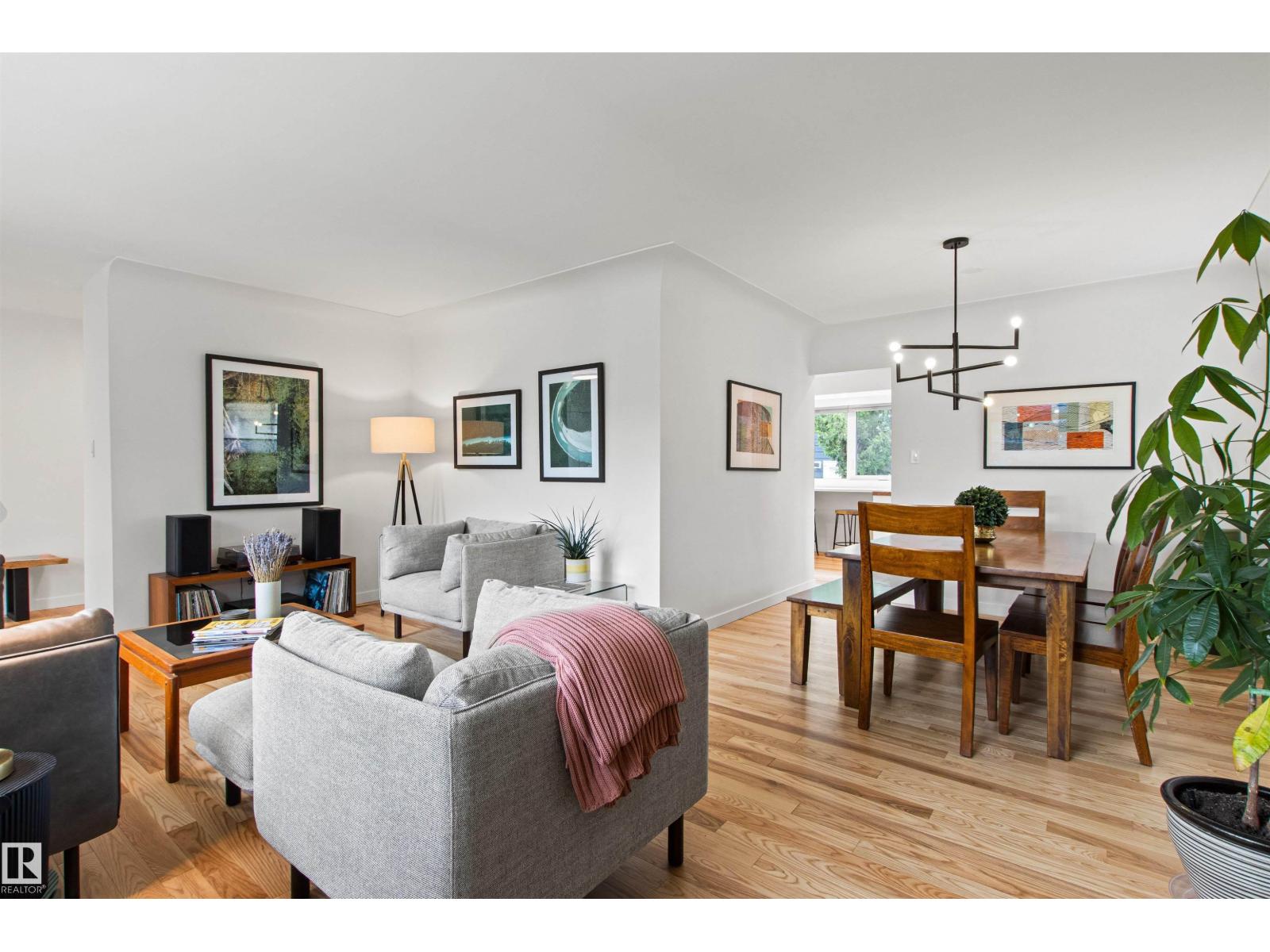 8932 145 ST NW - 12