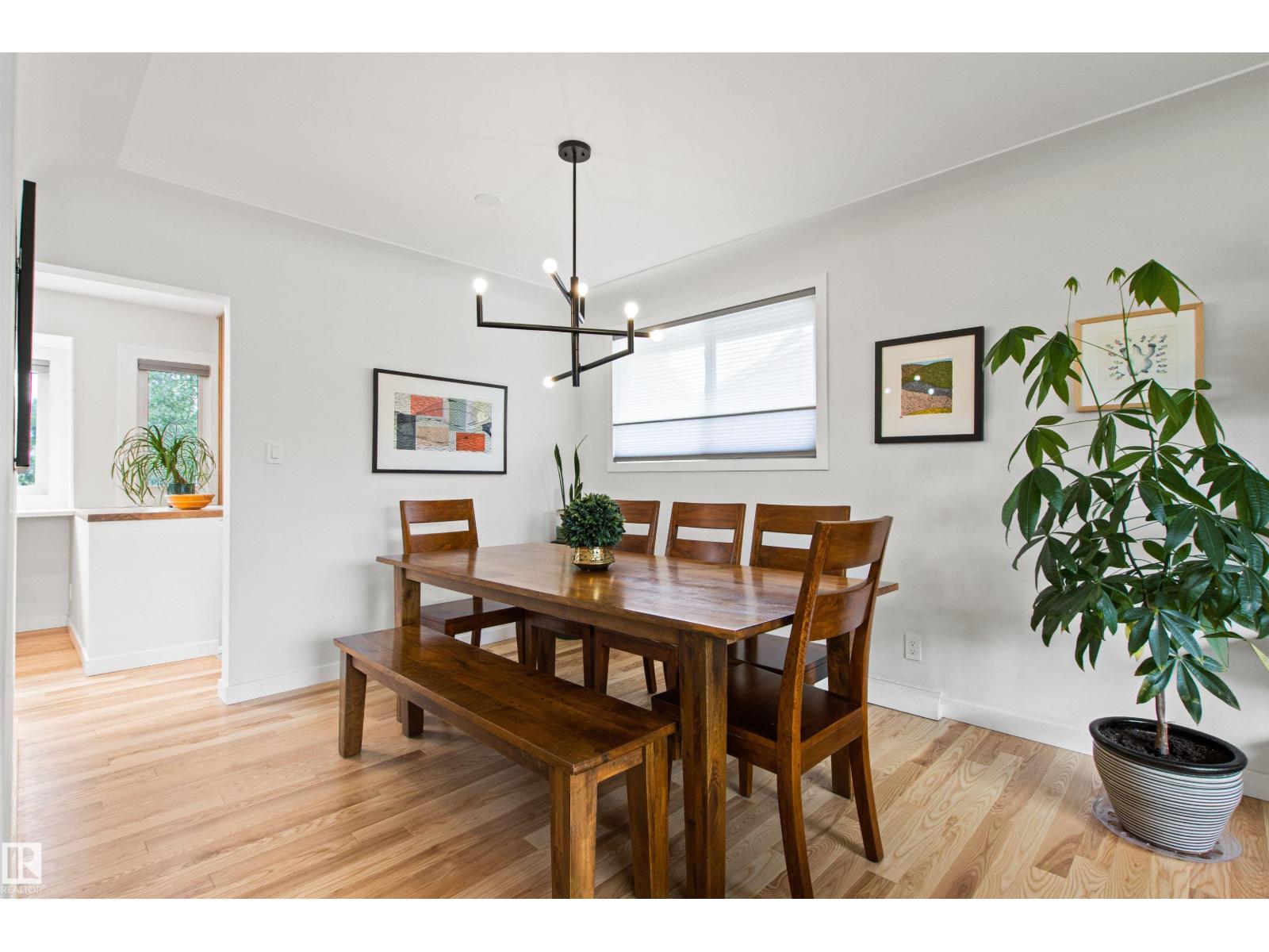 8932 145 ST NW - 13