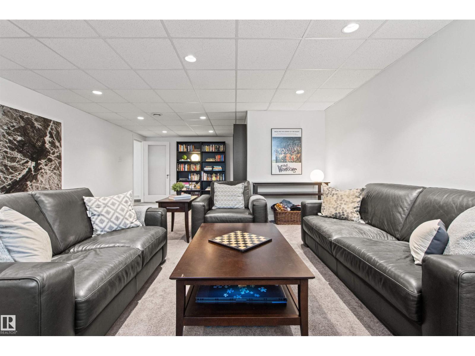 8932 145 ST NW - 44