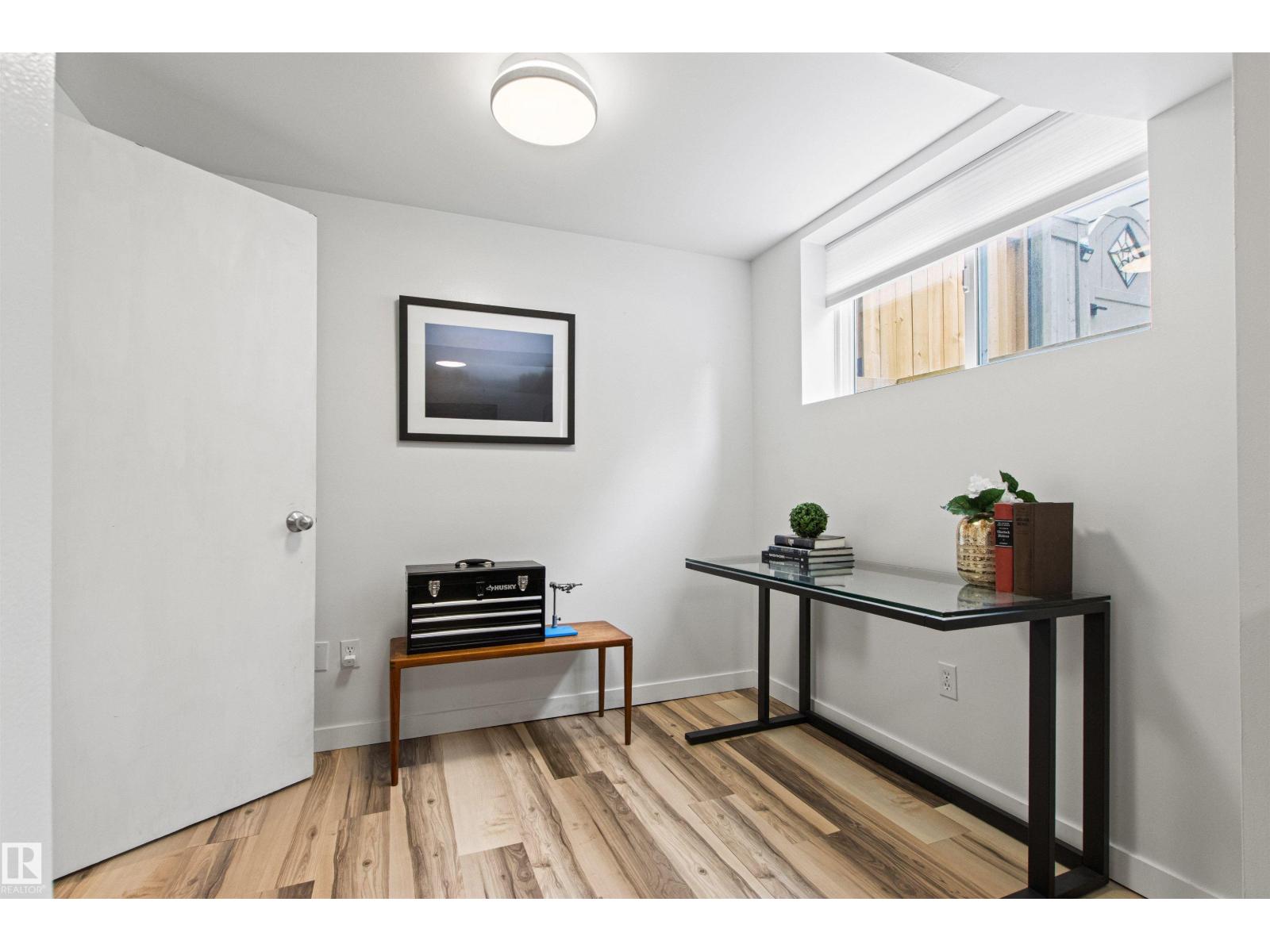 8932 145 ST NW - 51