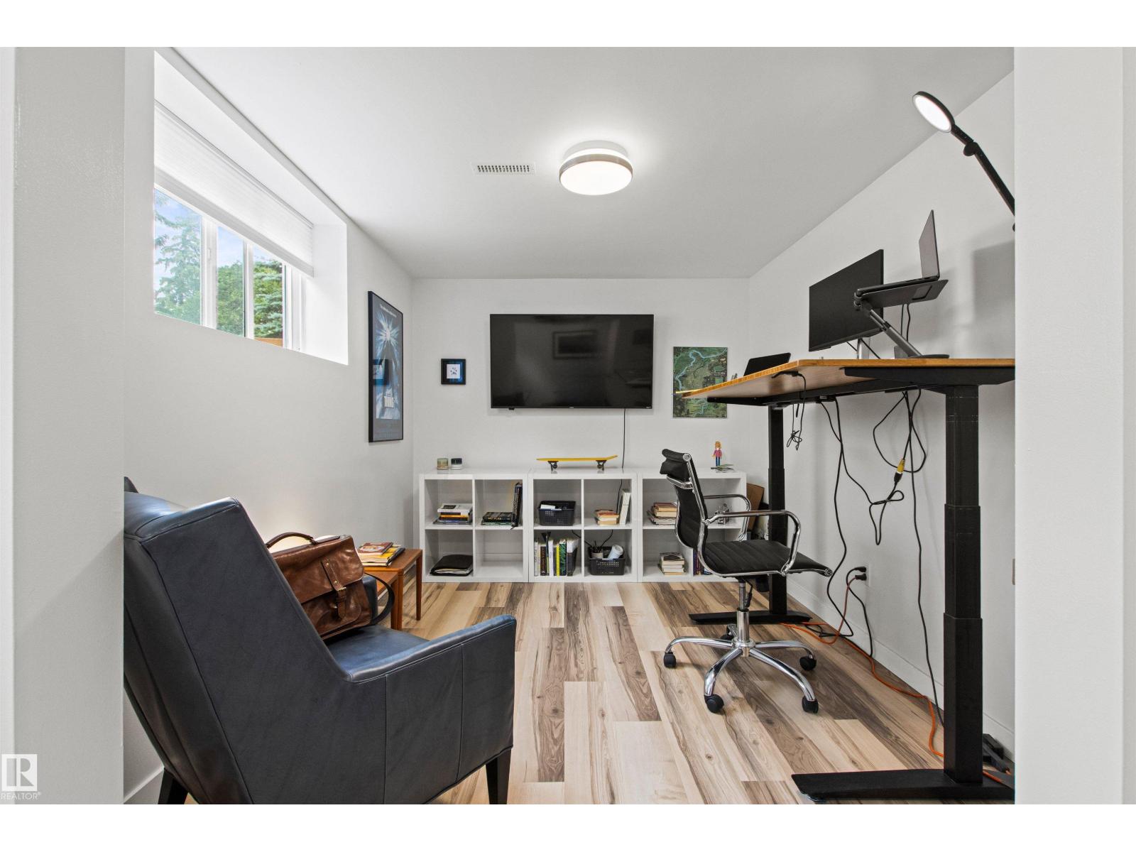 8932 145 ST NW - 53